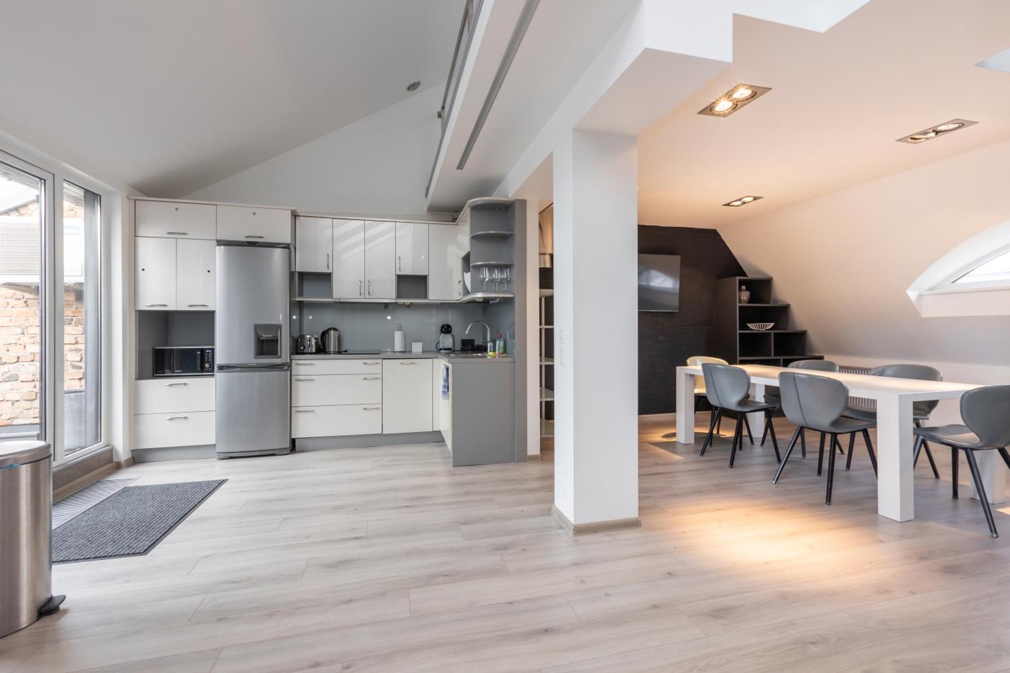 Penthouse Apartment With Terrace Ρίγα Εξωτερικό φωτογραφία