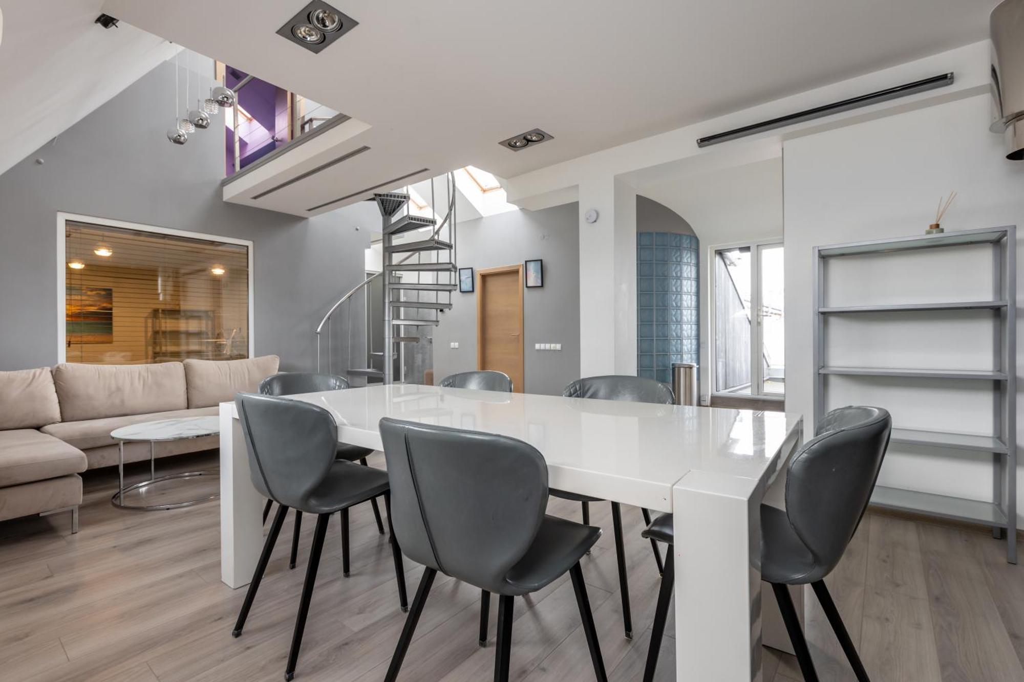 Penthouse Apartment With Terrace Ρίγα Εξωτερικό φωτογραφία
